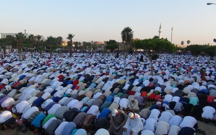 “اهلا بالعيد” موعد صلاه العيد في جميع محافظات مصر وجميع الدول العربية