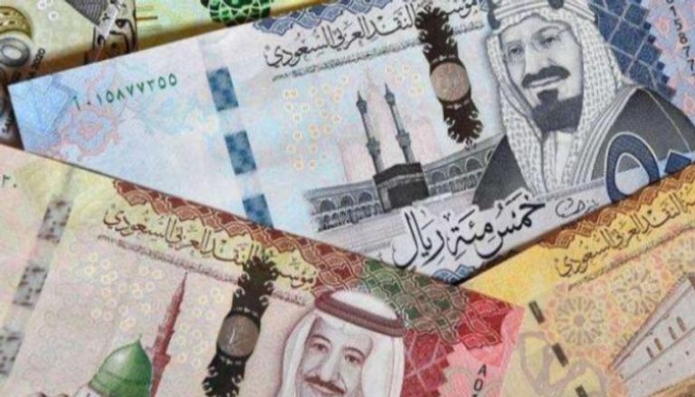 رافع قبل العمرة.. سعر الريال السعودي مقابل الجنيه المصري اليوم الاثنين 27-1-2025 في السوق السوداء