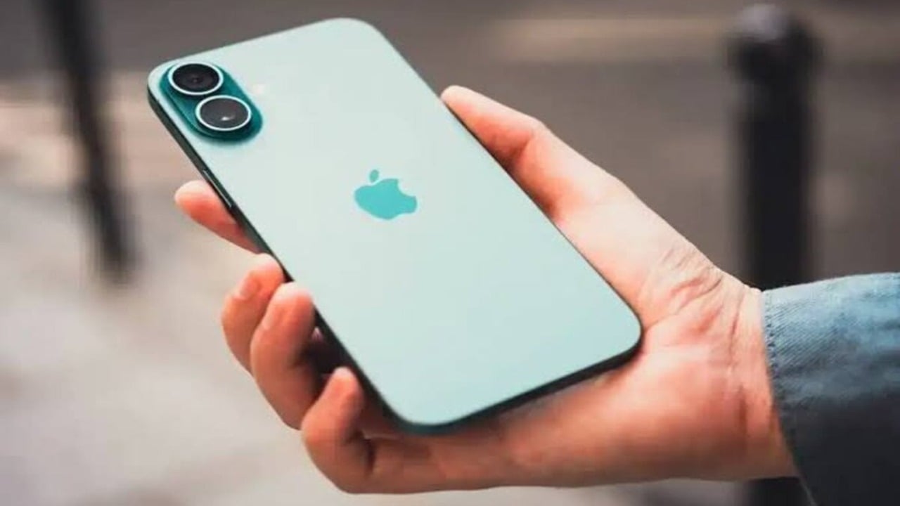 قنبله آبل الجديد.. موعد نزول iPhone 17 السعر المتوقع لوحش الآيفون بتصميم جبار يفوق الخيال وفق تصريحات آبل الأخيرة